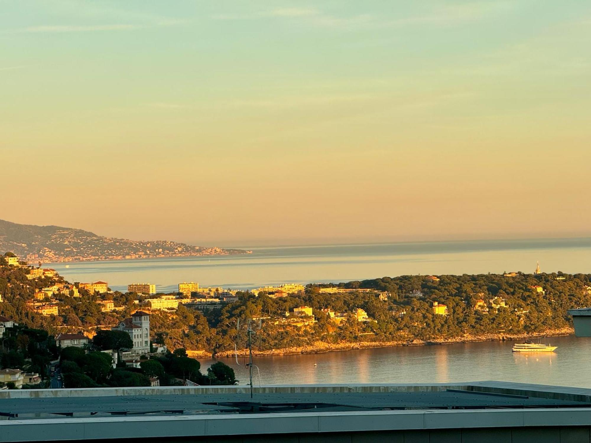 Penthouse Over Monaco بوزولي المظهر الخارجي الصورة